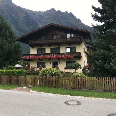 Landhaus Kuen Huben  Exterior photo