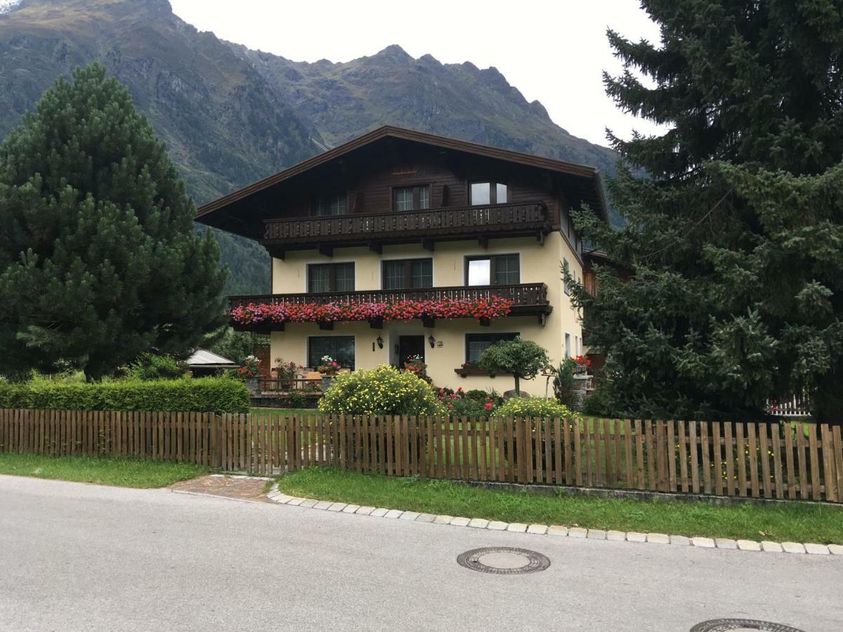 Landhaus Kuen Huben  Exterior photo